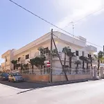 Bed & Breakfast - E 3*